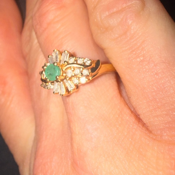 Vintage 10kt Gold Emerald & 19 Genuine Diamond Ballerina (cocktail) Ring 7 1/2 - Picture 9 of 16